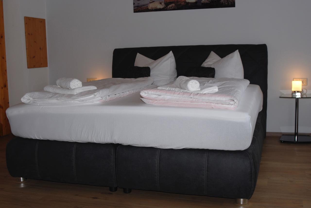 Adler Treuchtlingen Hotel Ngoại thất bức ảnh